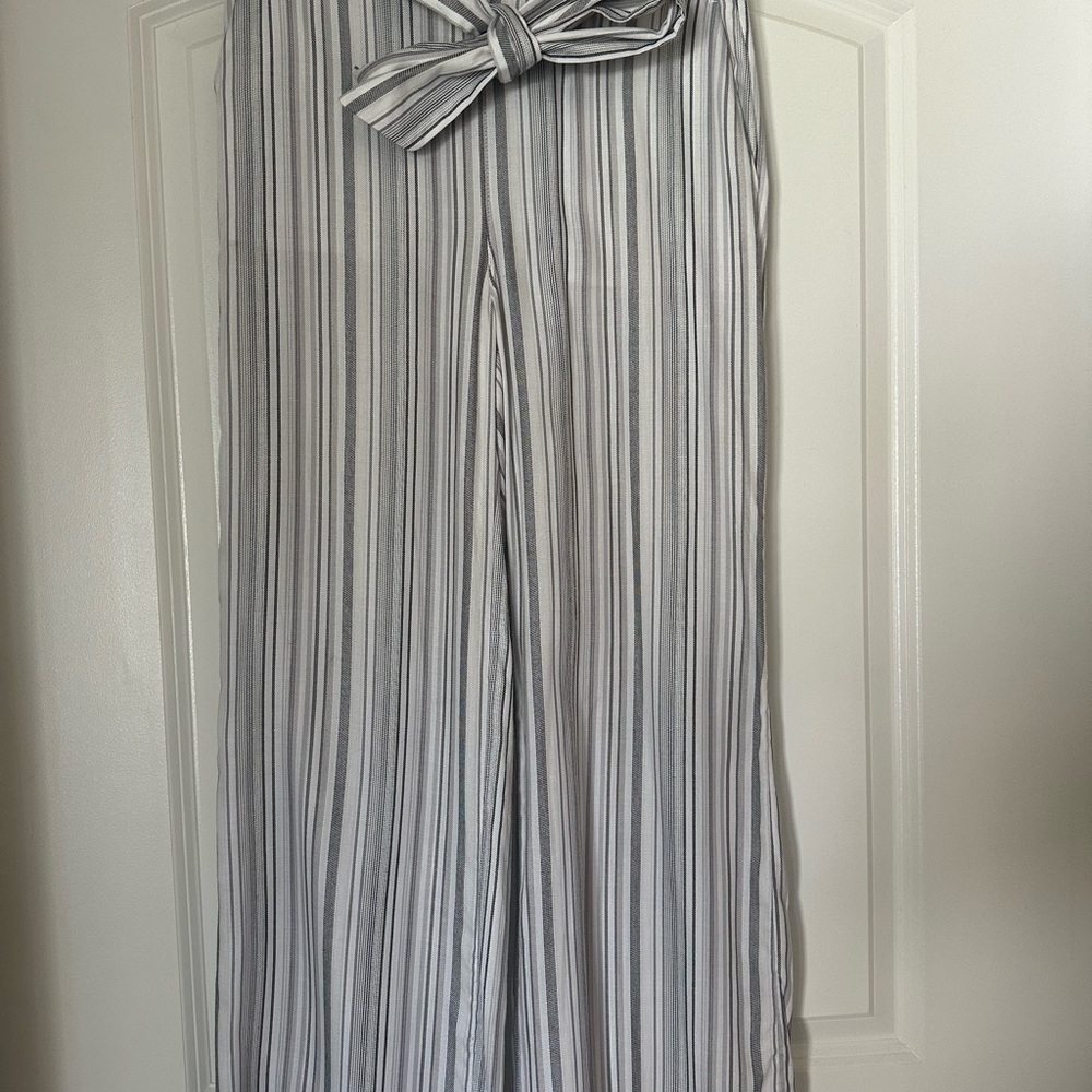 Banana Republic Gray and White Wide Leg Pants